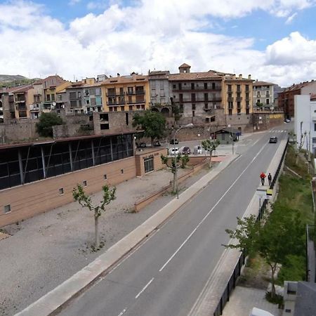 Apartaments Julia La La Pobla de Segur Exterior photo